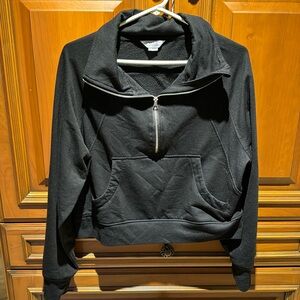 Women’s Zip up